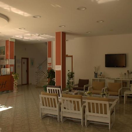Little Hotel Cesenatico Exterior photo