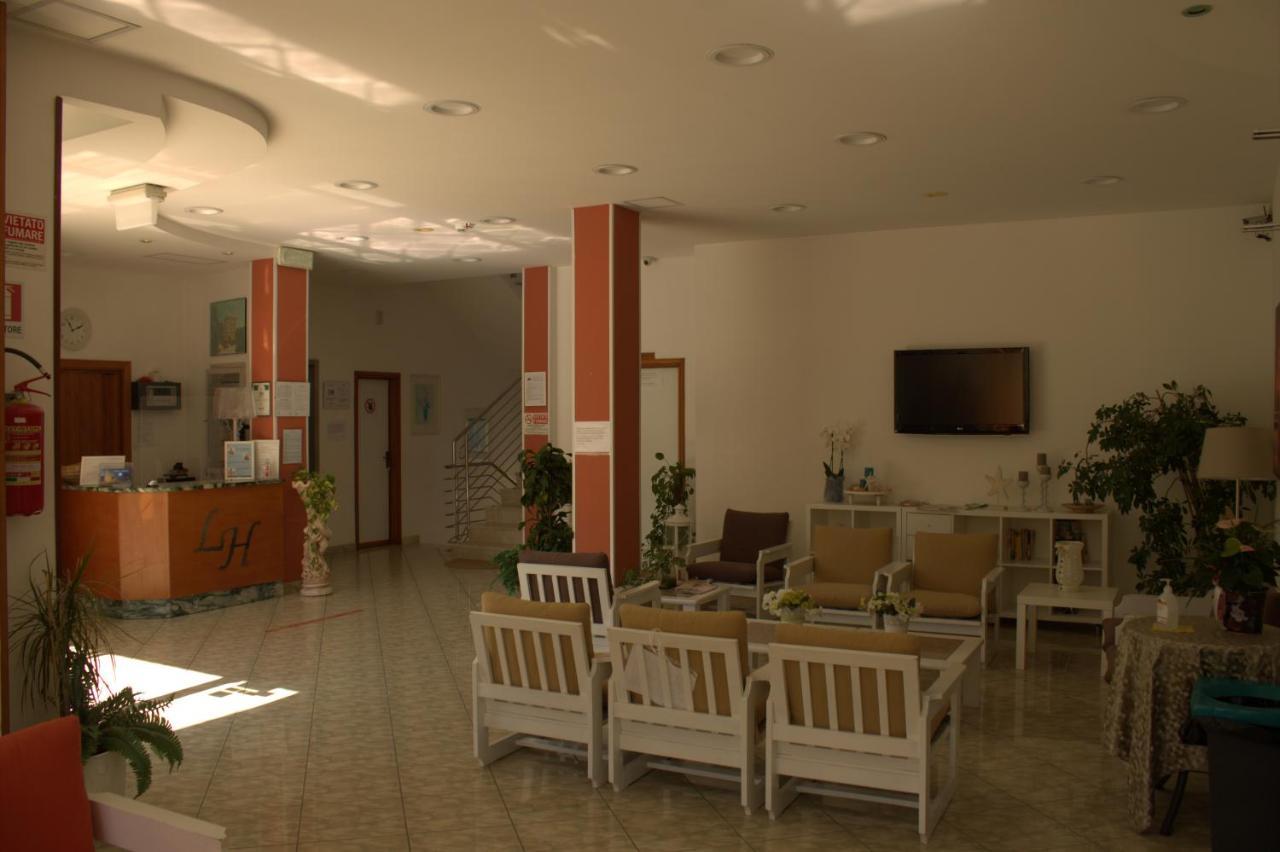 Little Hotel Cesenatico Exterior photo